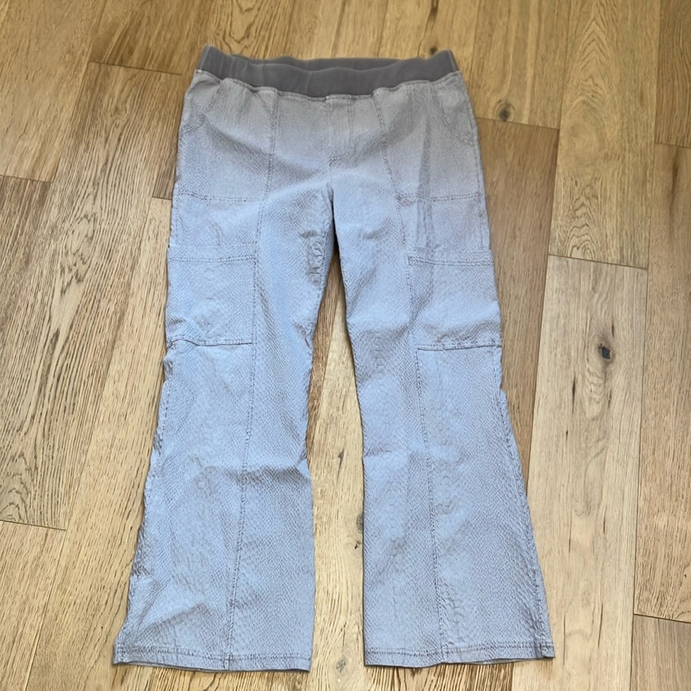 XCVI Stretchy Waist Pants